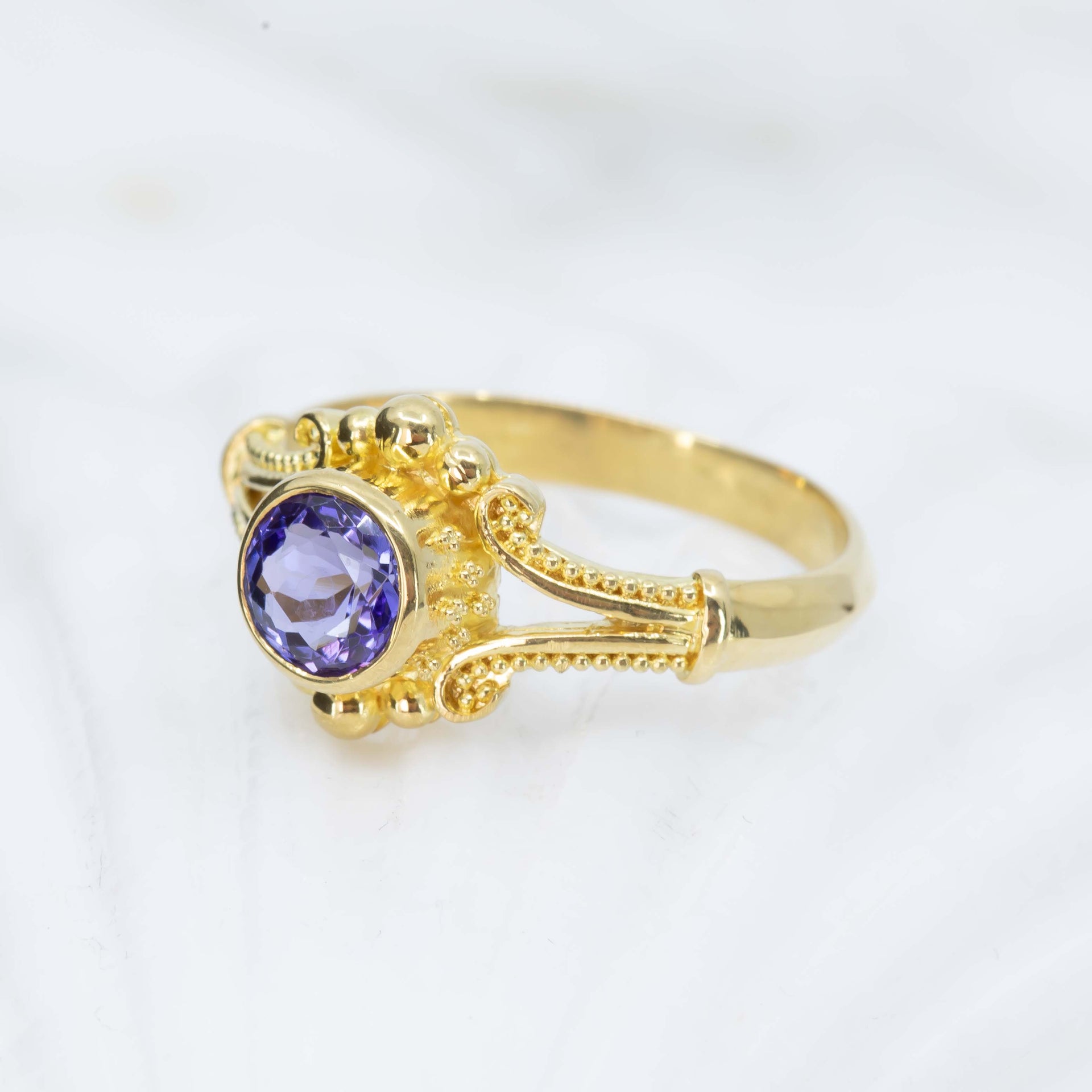 Tanzanite Classical Ring