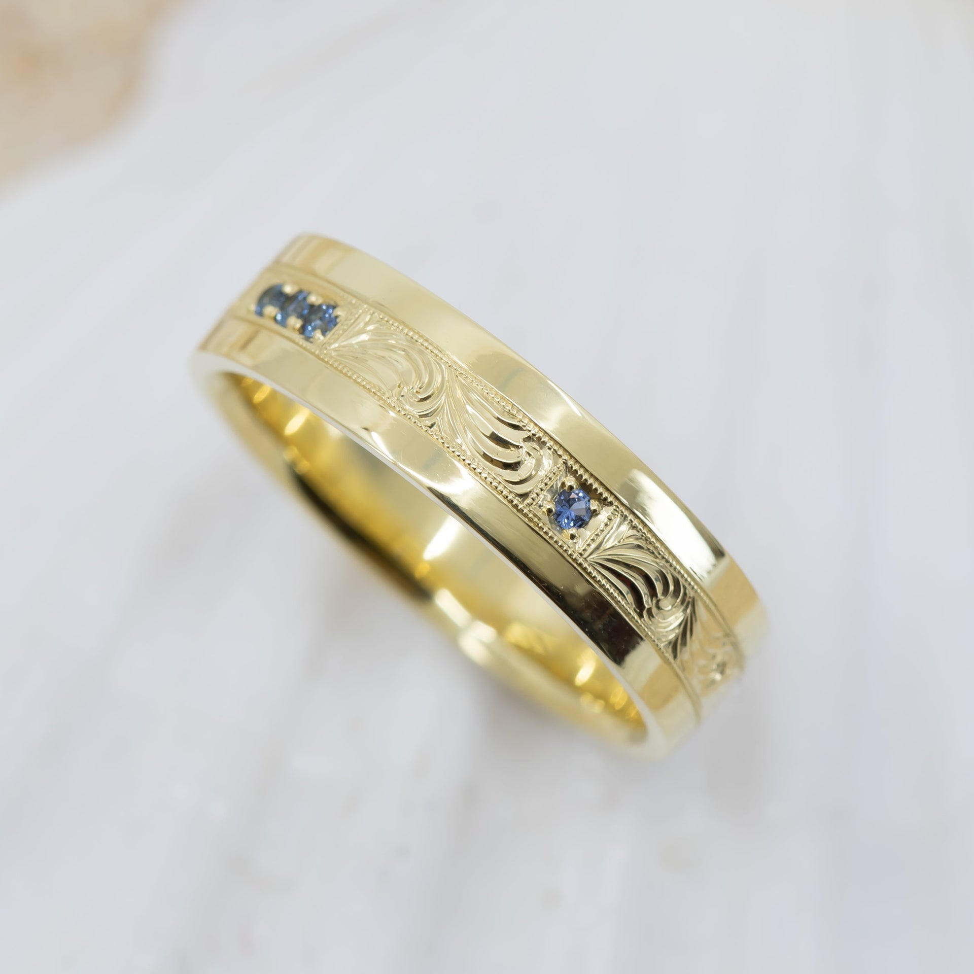 Men's Sapphire Trio Vintage Wave Ring