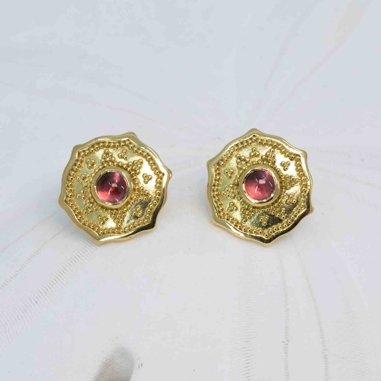 Garnet shield earrings in 18K granulated gold