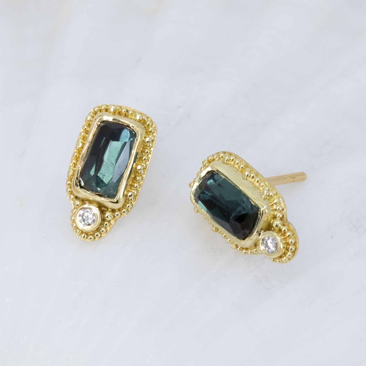 Sea-Green Tourmaline Earrings with diamonds in granulated 18K Treasure Gold