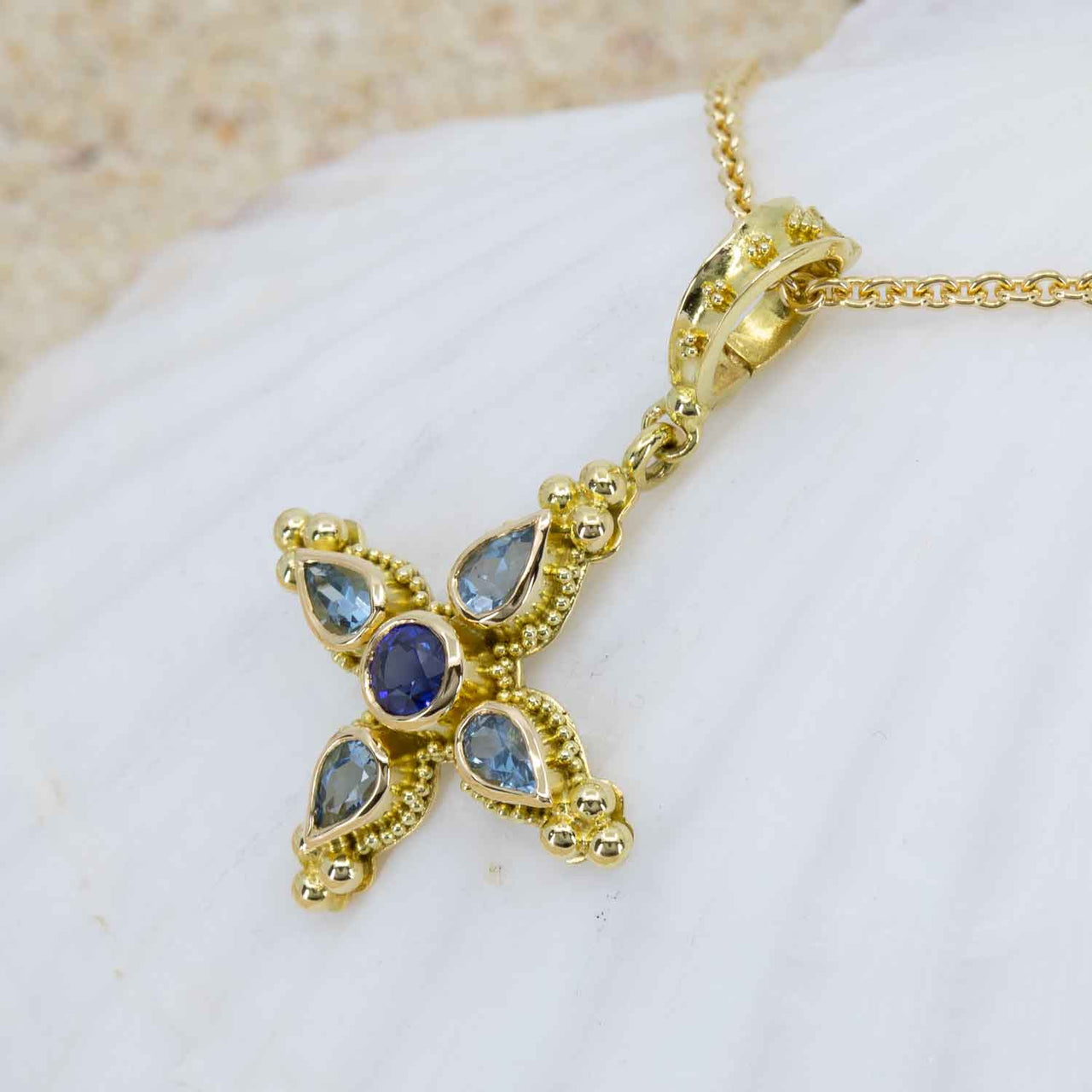 Blue Sapphire & Aquamarine Flower Classical Pendant