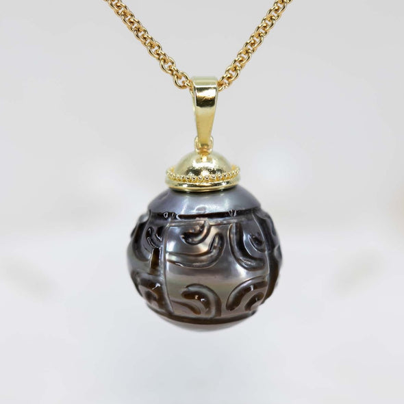 Hand-carved Tahitian Black Pearl Pendant 2