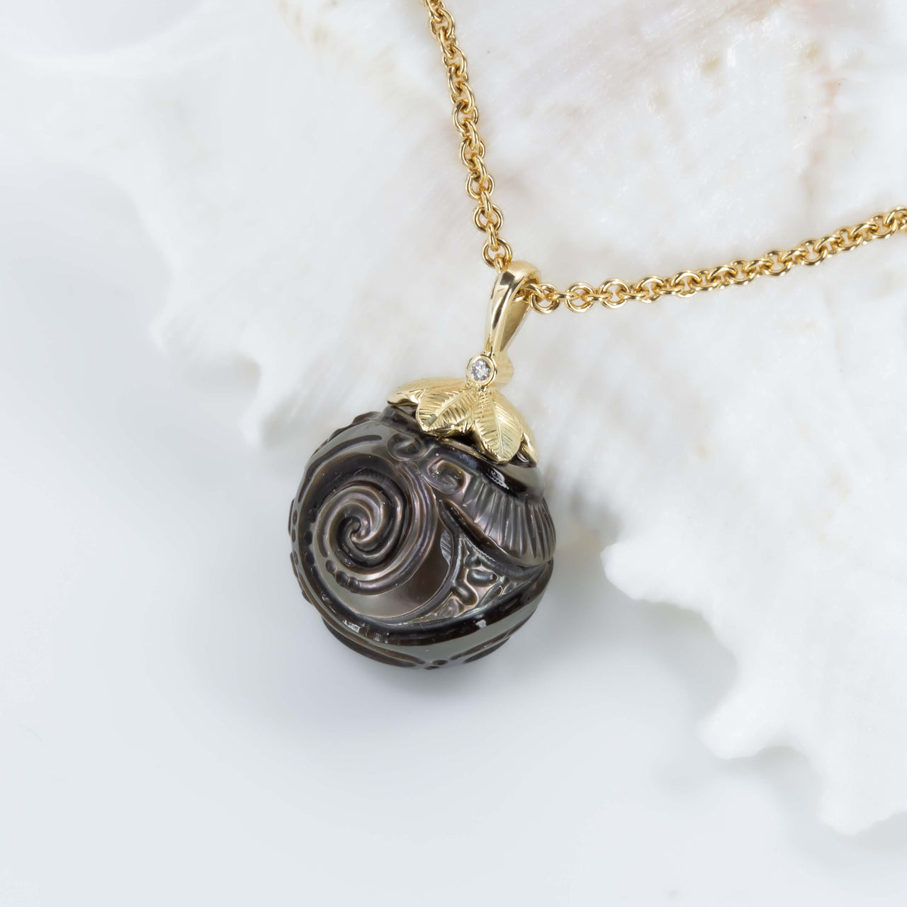 Hand-carved Tahitian Black Pearl Pendant 8