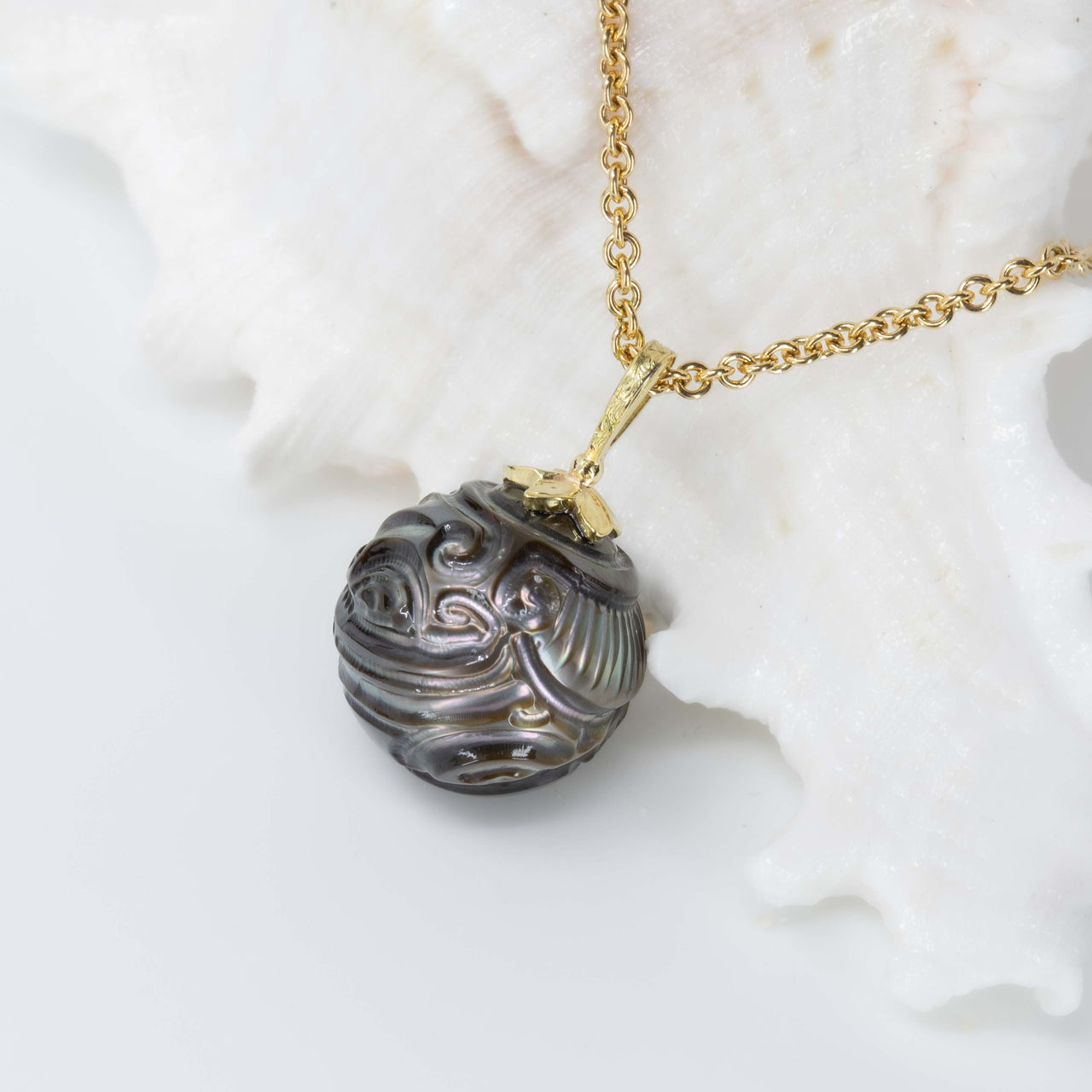 Hand-carved Tahitian Black Pearl Pendant 10