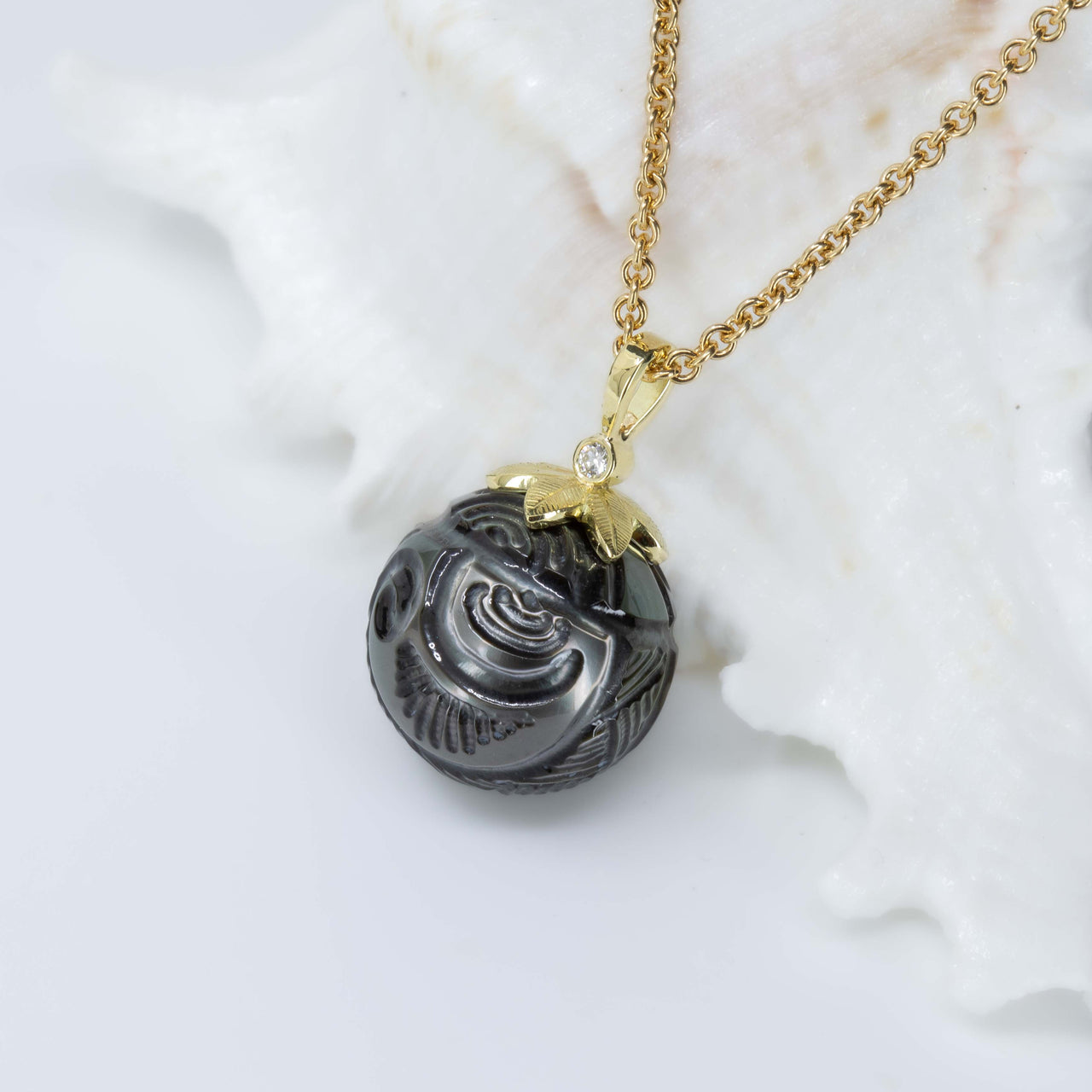 Hand-carved Tahitian Black Pearl Pendant 11