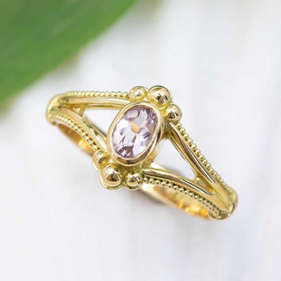 Morganite Oval Classical Ring