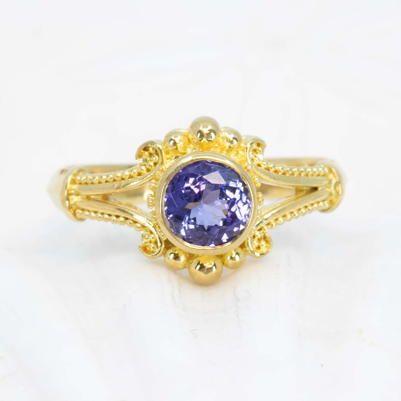 Tanzanite Classical Ring