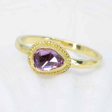 Pink Sapphire 18K Treasure Gold Ring
