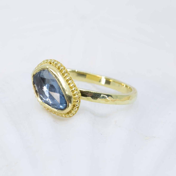 Blue Sapphire 18K Treasure Gold Ring