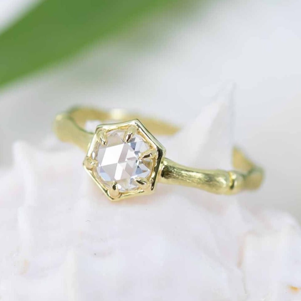 Diamond bamboo solitaire in 18K Treasure Gold