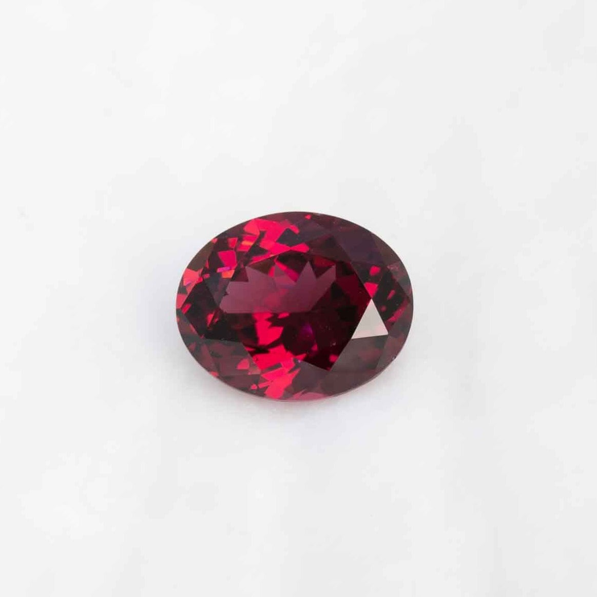 Garnet Oval 2.68cts