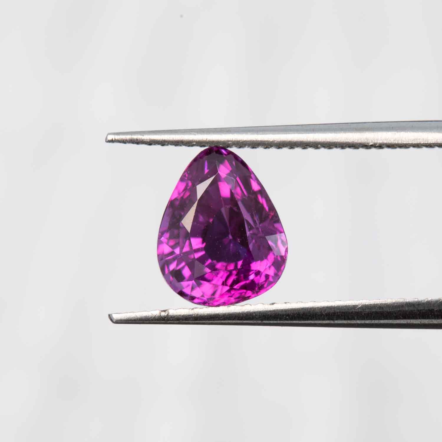 Magenta Sapphire 2.37cts