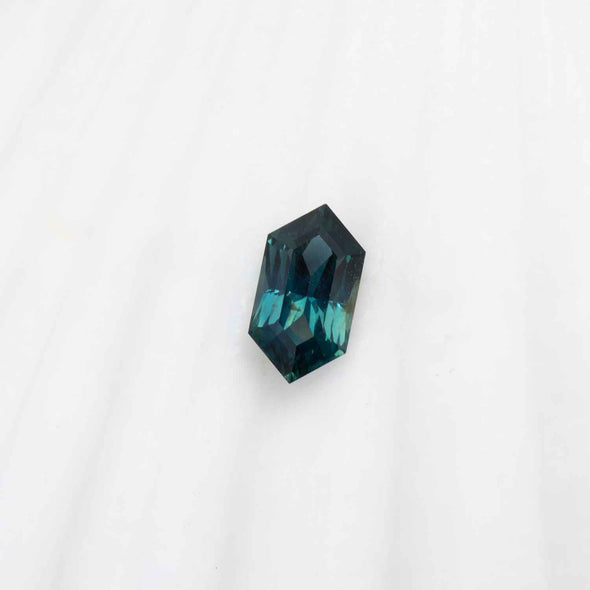 Hexagonal Blue Sapphire (1.32ct)