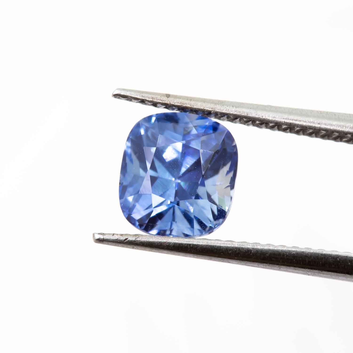 Periwinkle sapphire 1.58ct