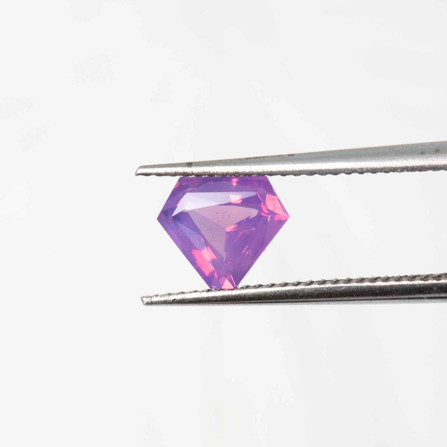 Opalescent Pink Sapphire 0.86cts