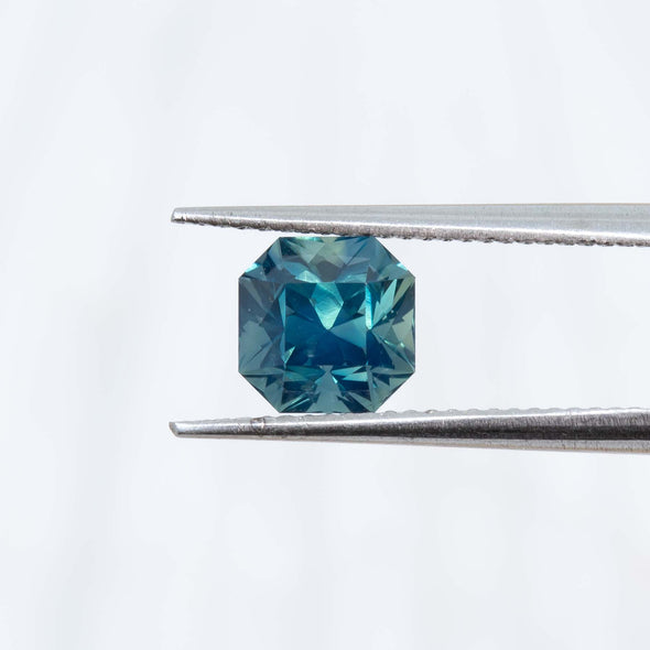 1.33ct unheated sapphire