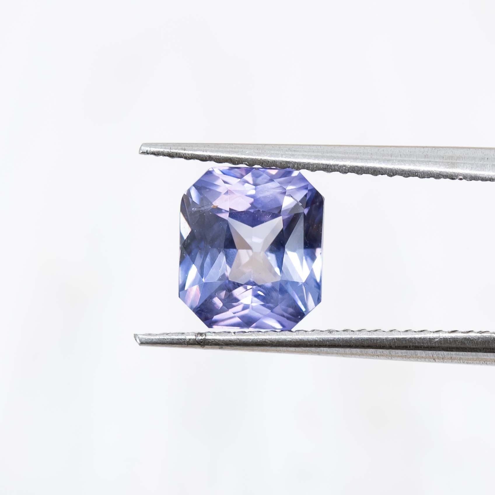 1.65ct unheated sapphire from Sri Lanka