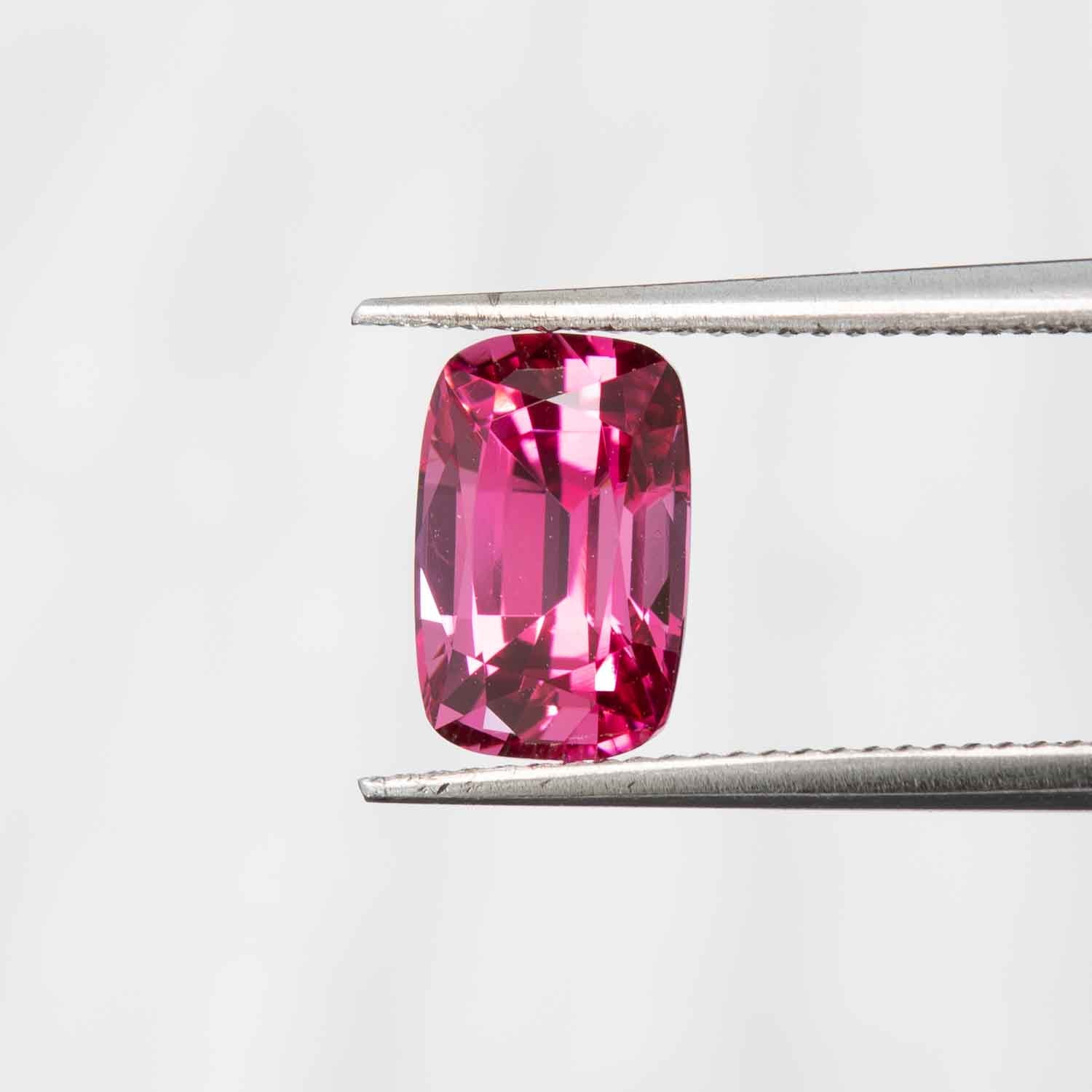 Hot Pink Spinel 1.72cts