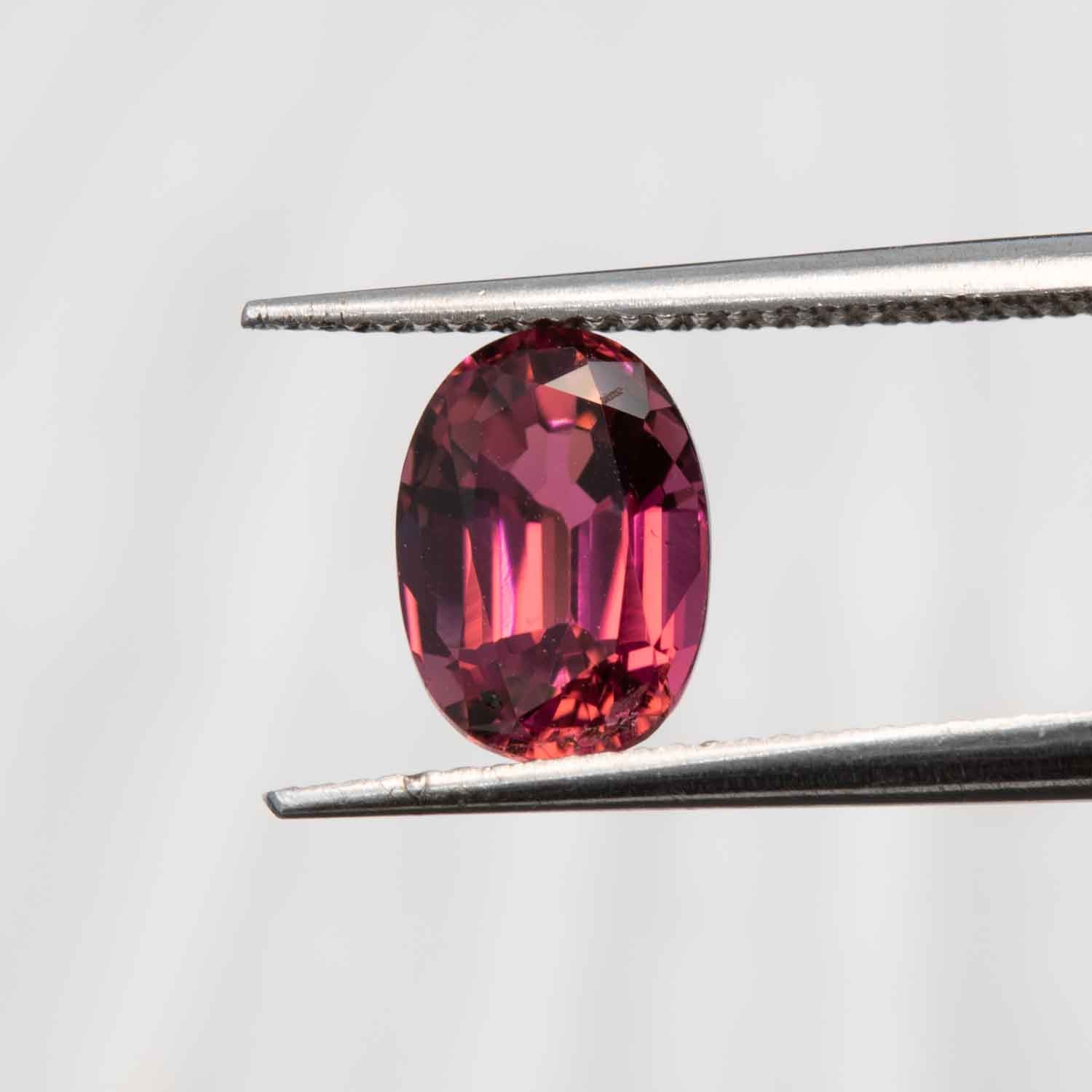 Pink Spinel Oval 1.65ct