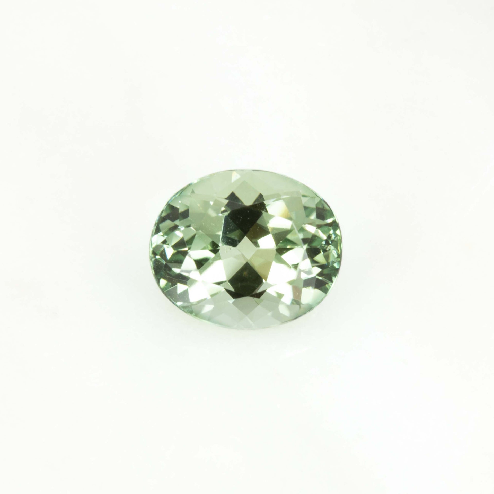 Light-Green Tourmaline (4.06ct)