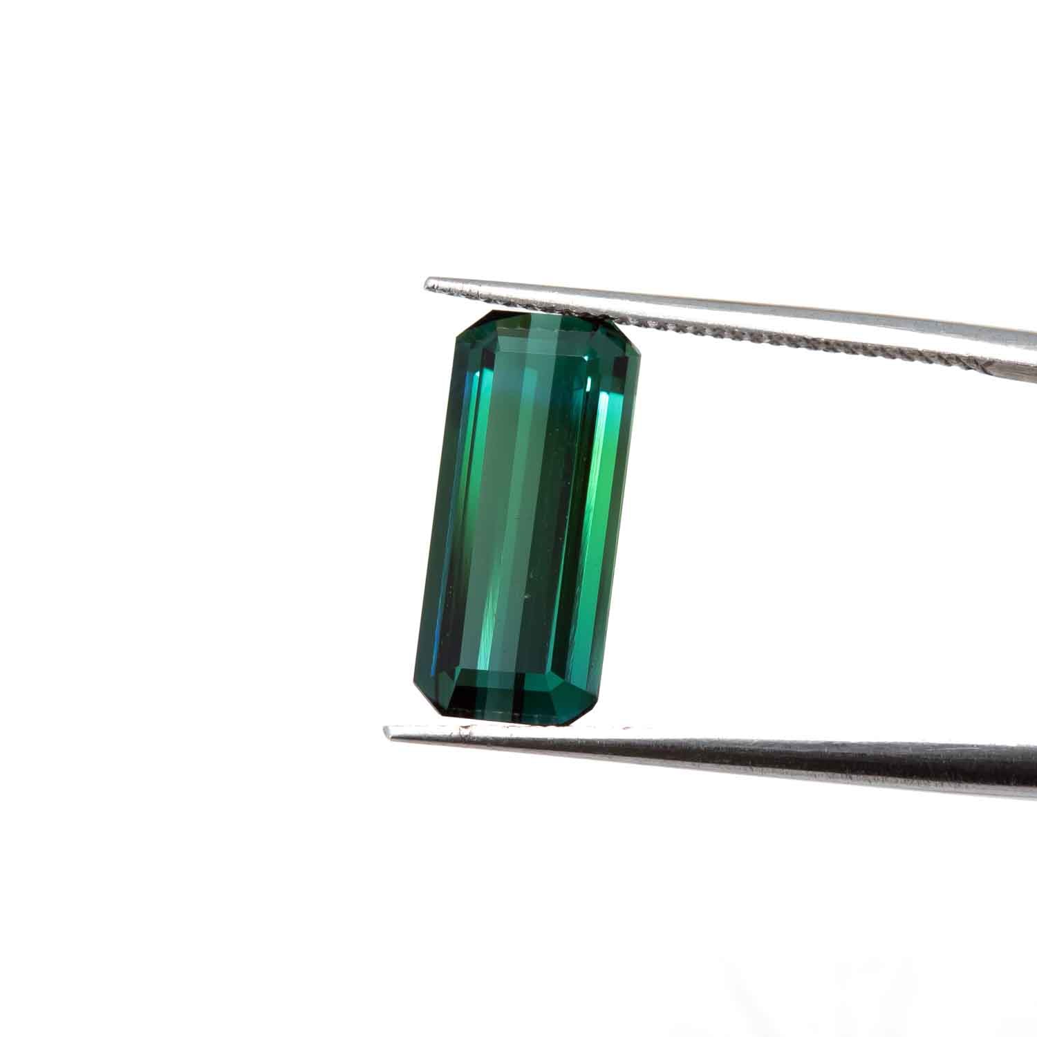 Blue to green tourmaline 3.6cts