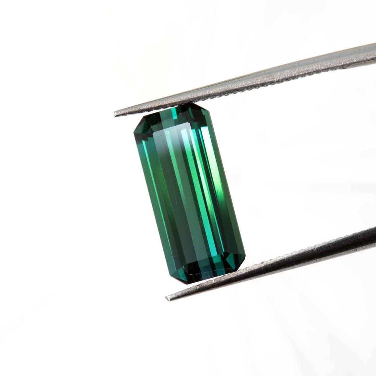 Blue to green tourmaline 3.6cts