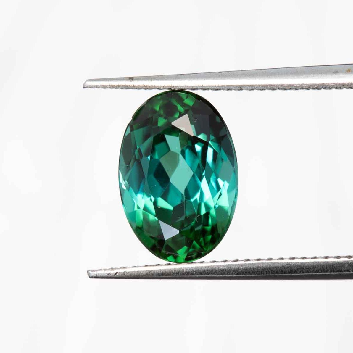 Blue-Green Tourmaline oval 2.52cts