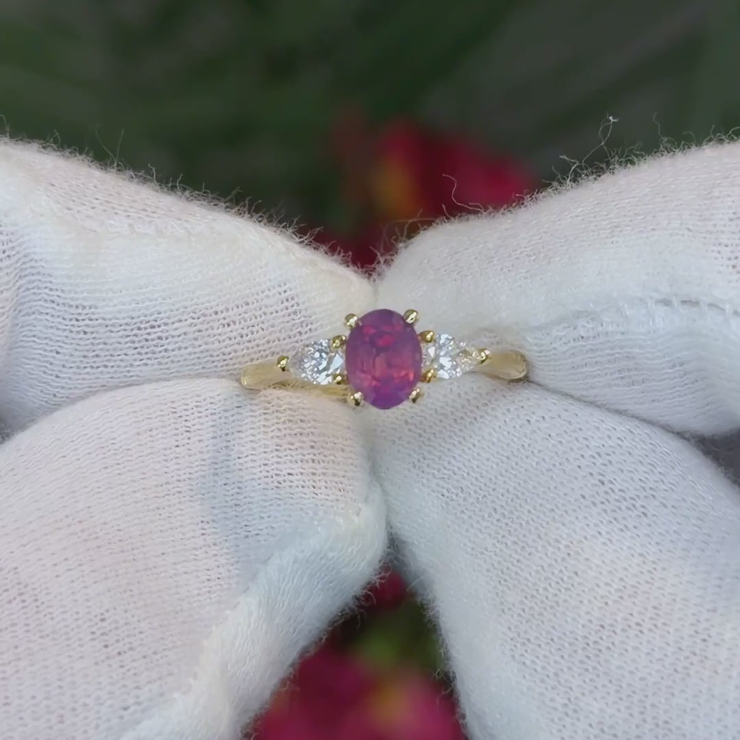 Opalescent Pink Sapphire Bamboo Jewel Ring
