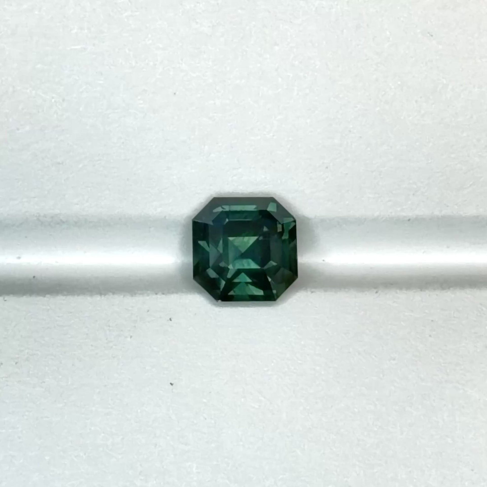 Deep Green Sapphire (2.54ct)