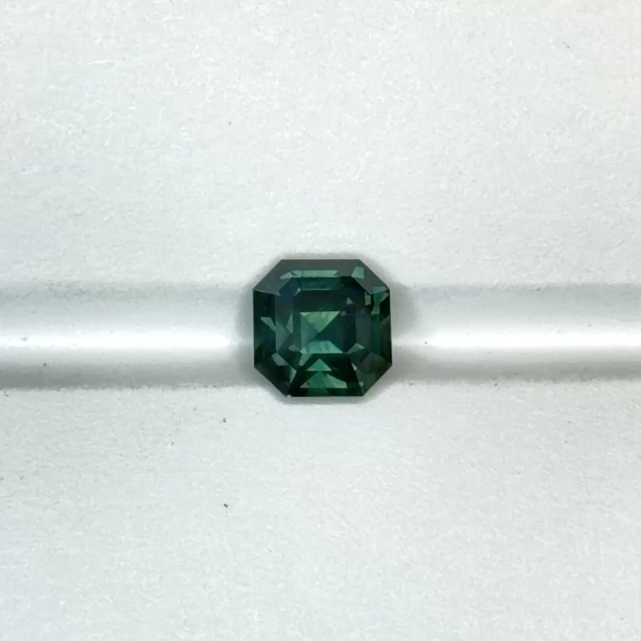 Deep Green Sapphire (2.54ct)