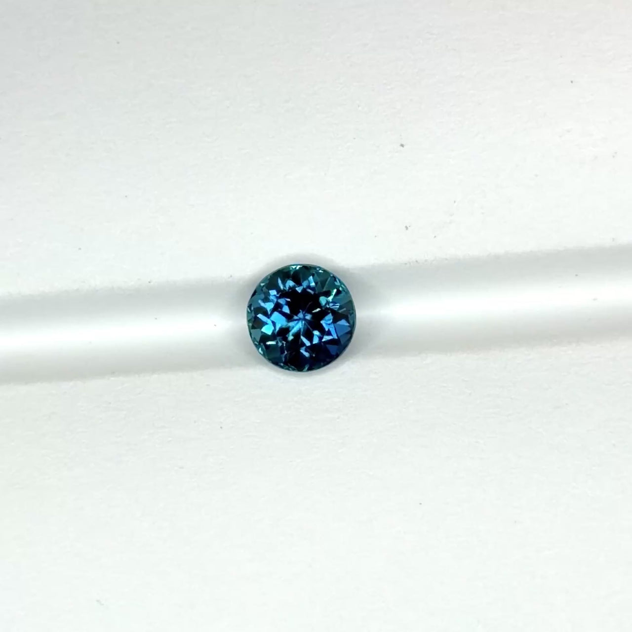 Electric-Blue Tourmaline (0.88ct)