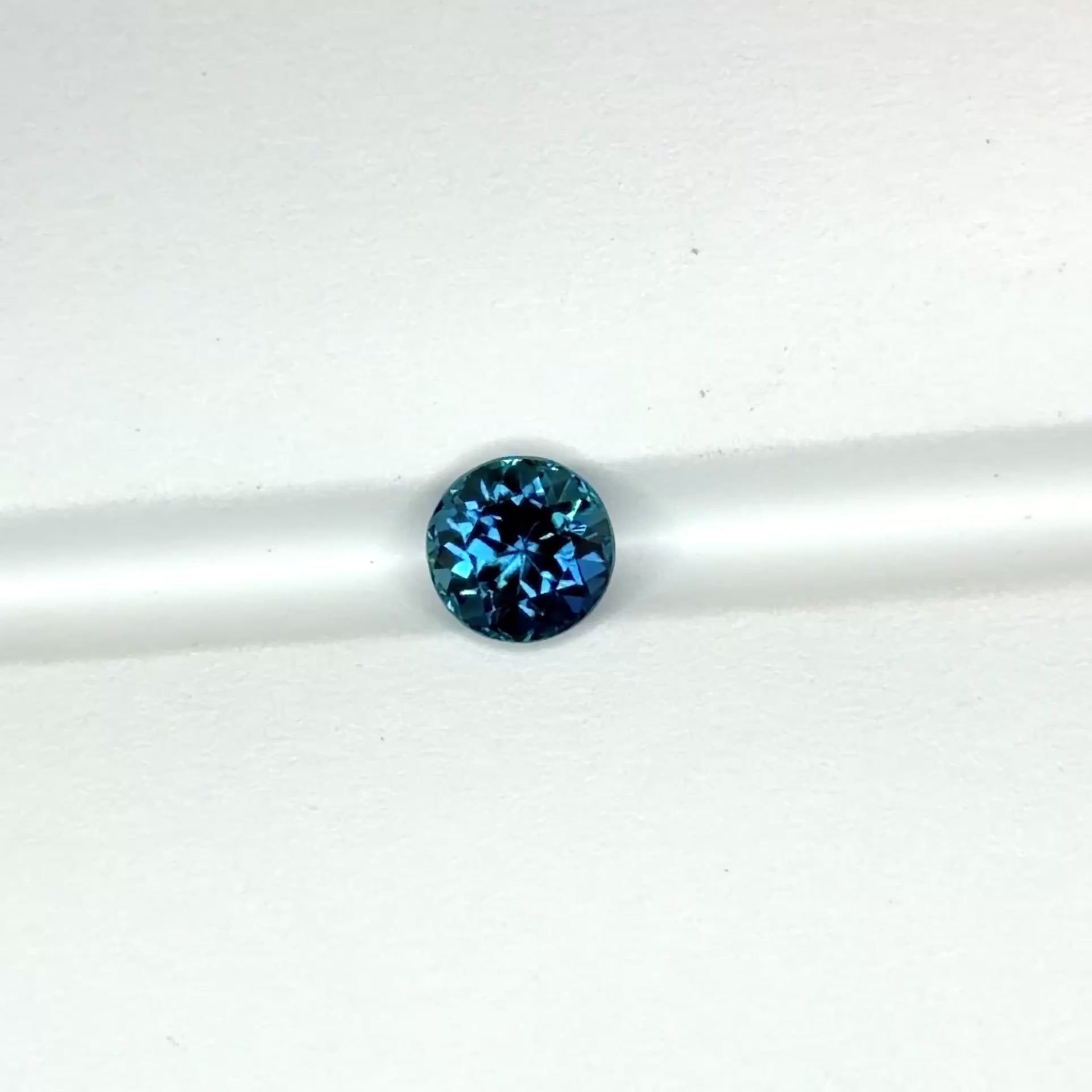 Electric-Blue Tourmaline (0.88ct)