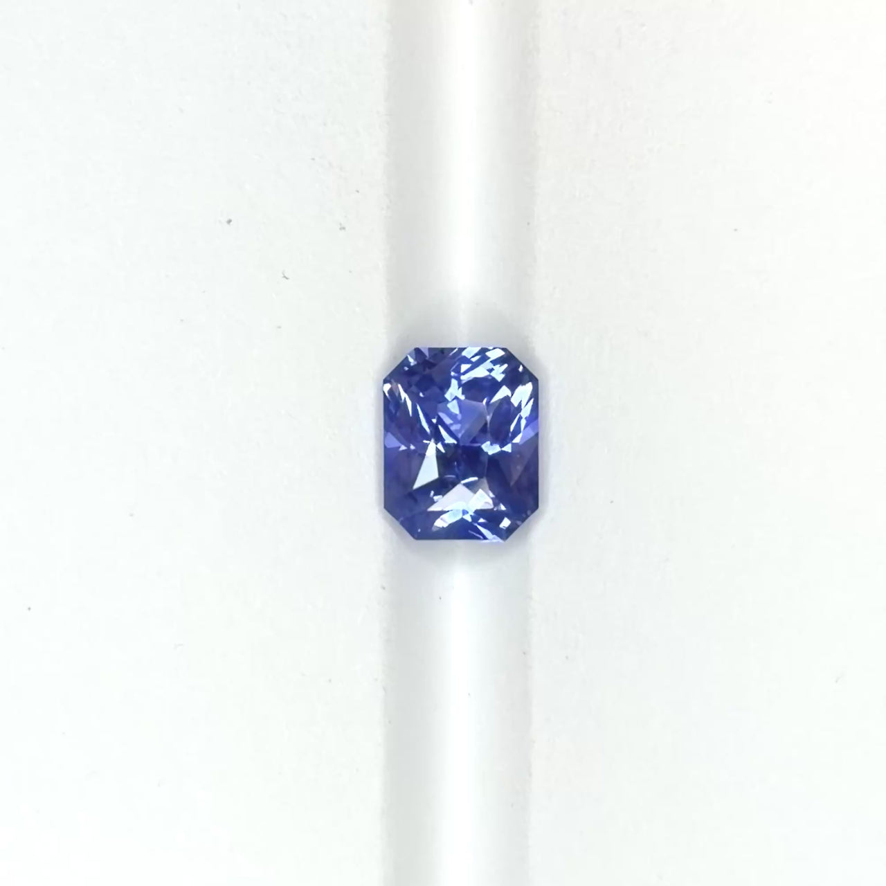 Periwinkle Sapphire (2.04ct)