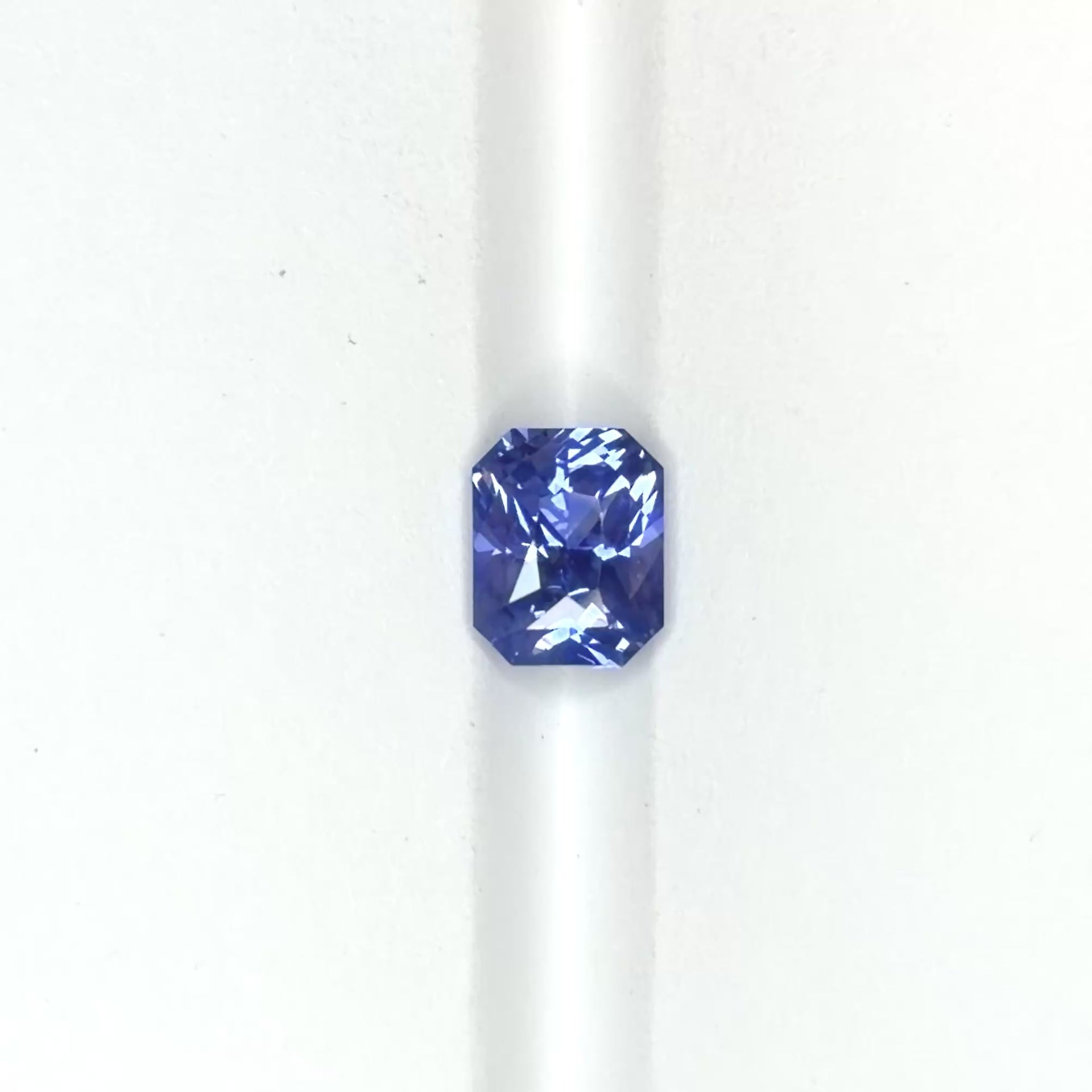 Periwinkle Sapphire (2.04ct)