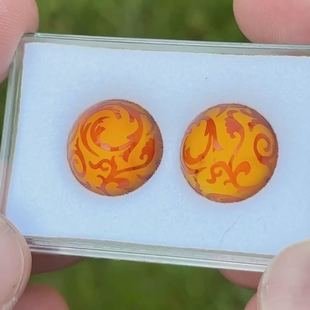 Amber (carved)