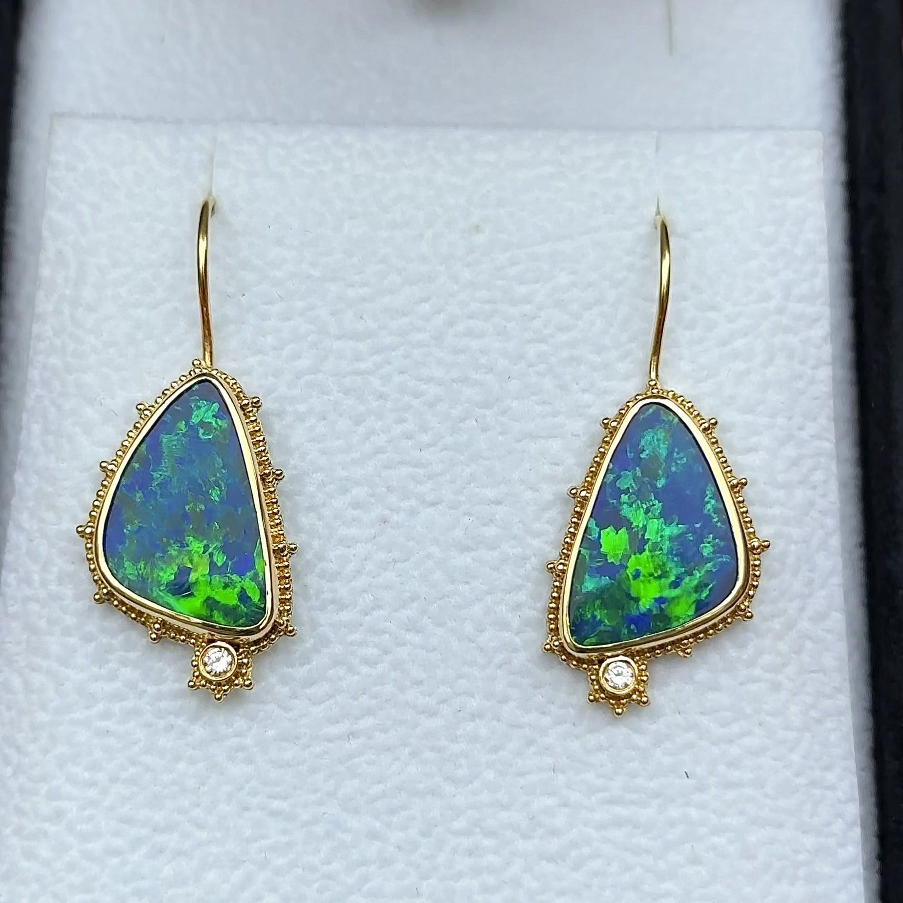 Opal and diamond earrings in 18K granulated gold