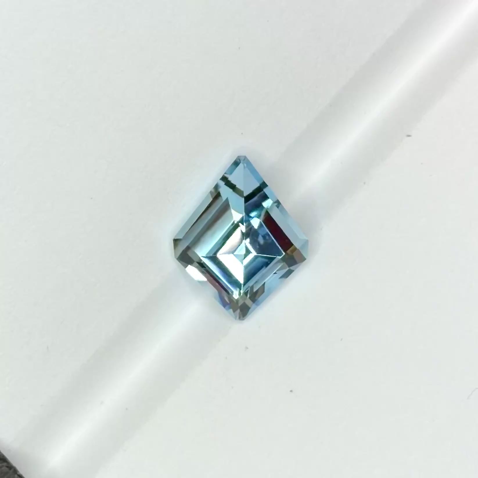 Aquamarine Fantasy Cut (2.14ct)