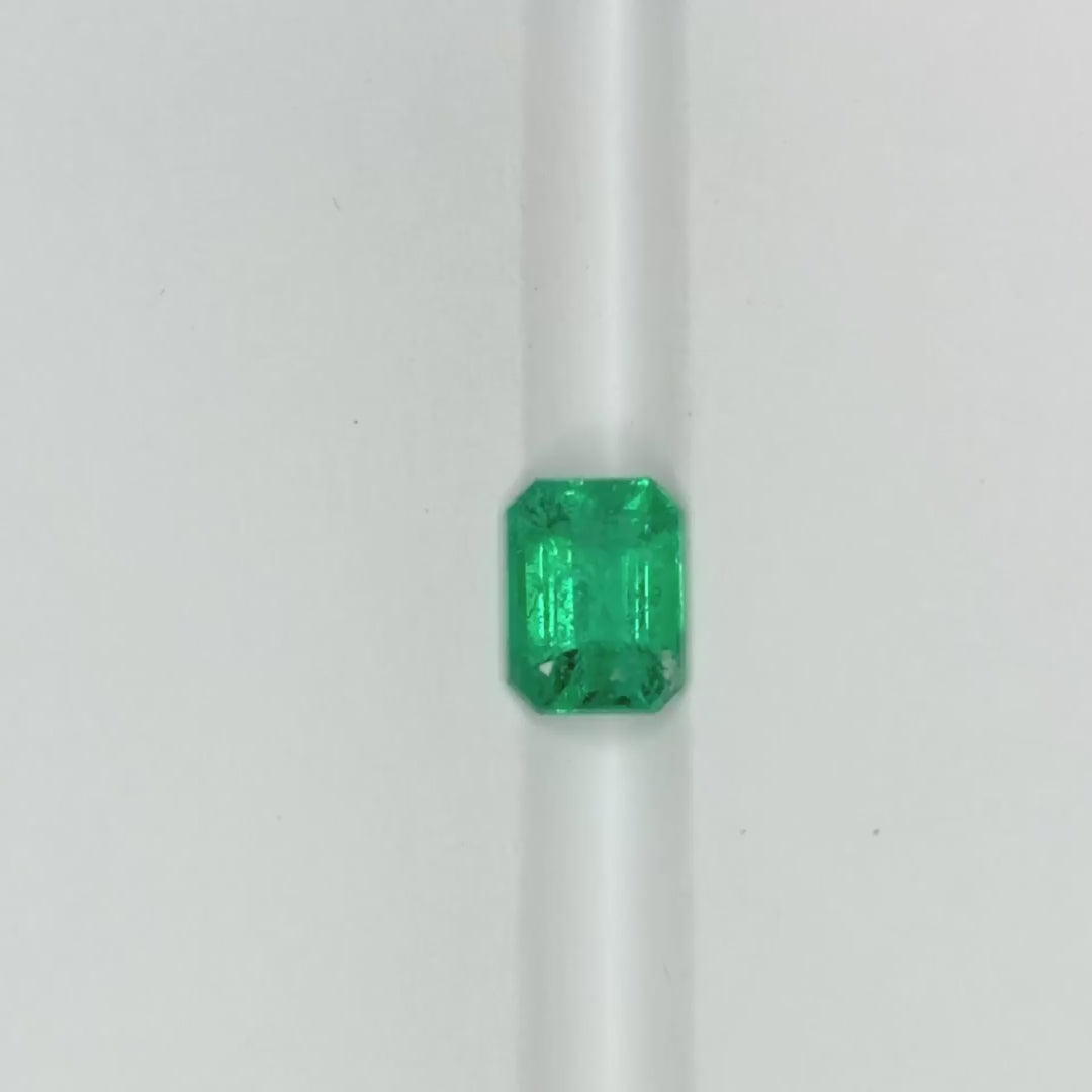 Vibrant Grassy-Green Emerald (1.40ct)