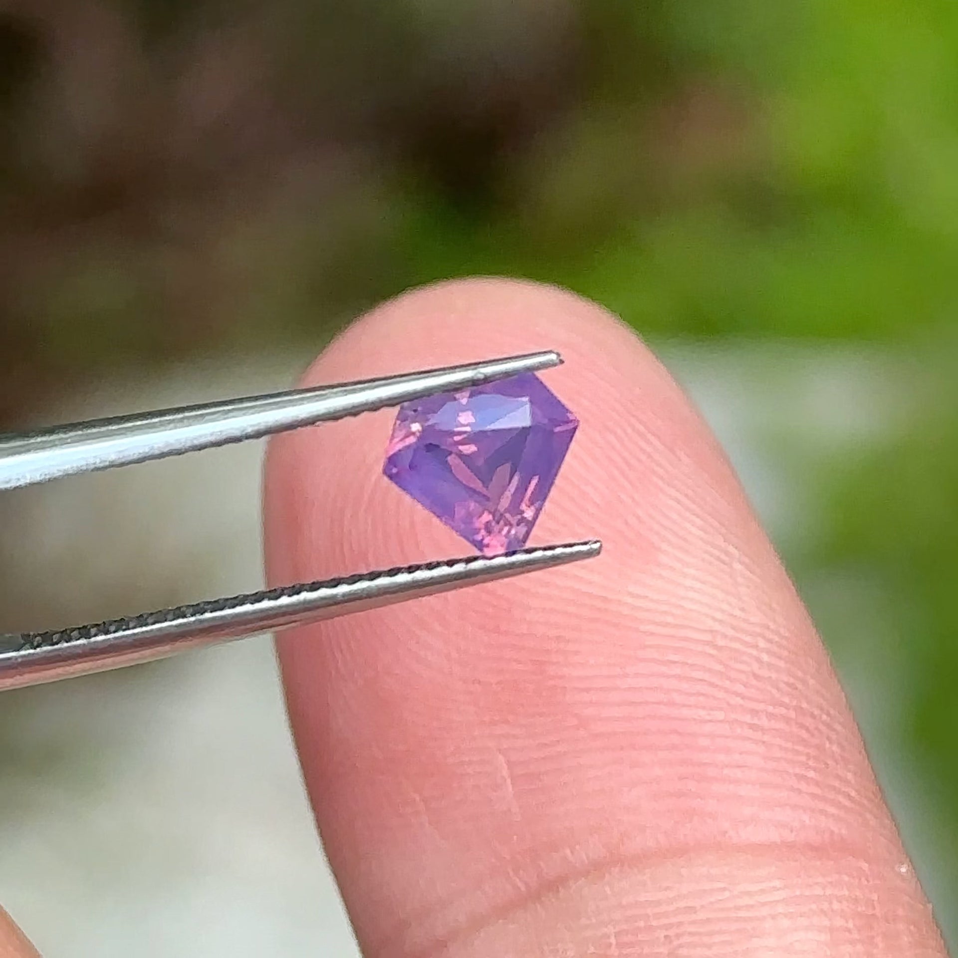 Opalescent Pink Sapphire 0.86cts