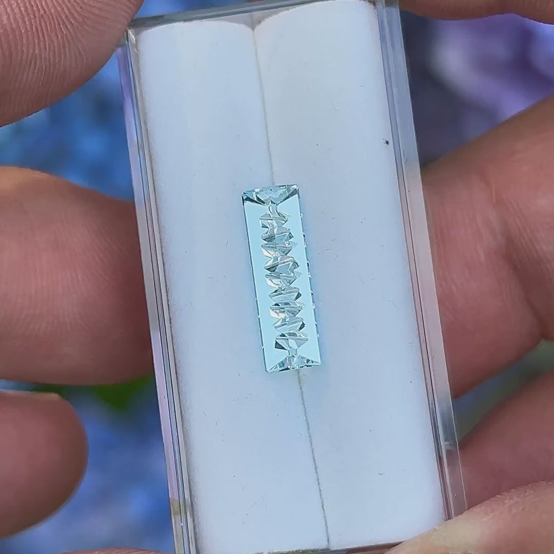 Aquamarine-Munsteiner  (1.97ct)